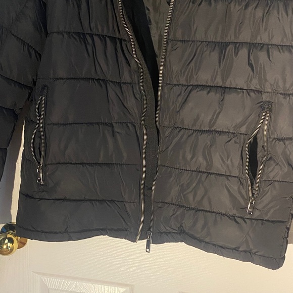 Zara Men's Black Quilted Puffer Jacket - Picture 3 of 4